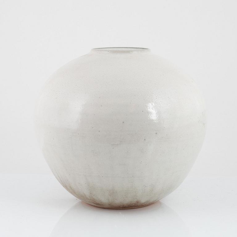 A vase, Japan, 1960's/70's.