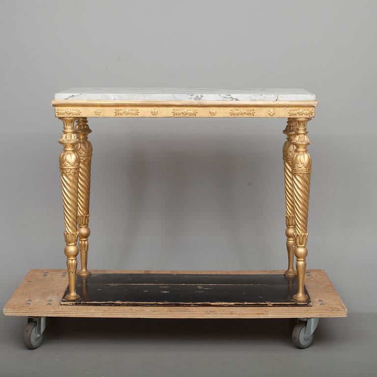 KONSPOLIPÖYTÄ, myöhäiskustavilainen.