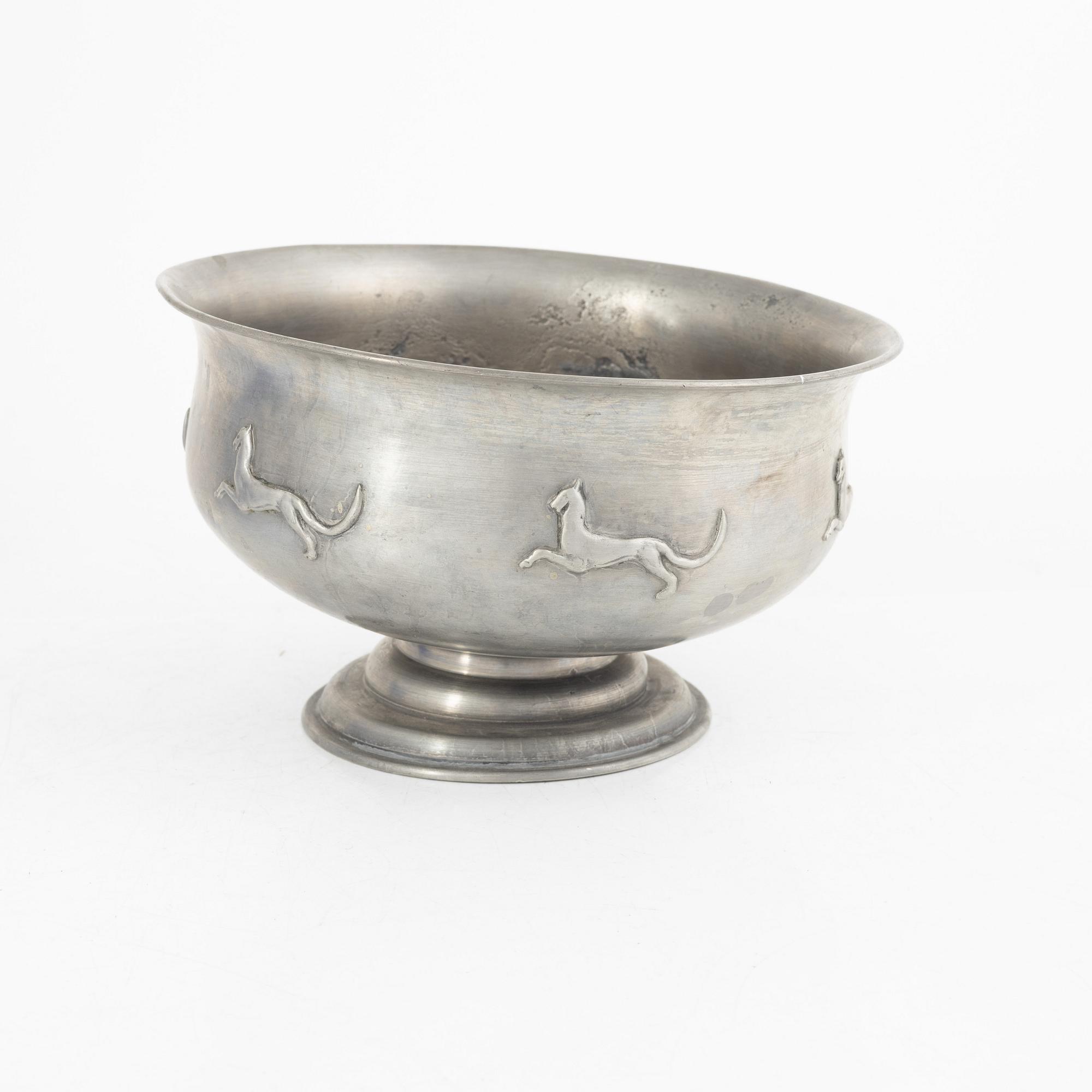 Firma Svenskt Tenn, a pewter centerpiece bowl, Stockholm, Sweden, 1927.