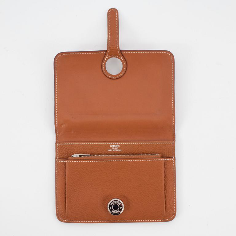 HERMÈS, a brown leather wallet, "Dogon".