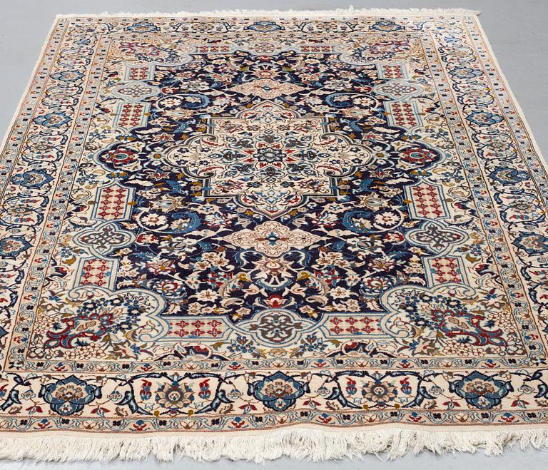 A CARPET, Nain, part silk, ca 258,5 x 165 cm.