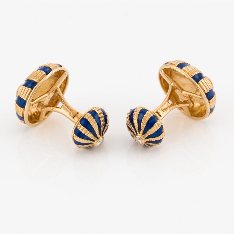 A pair of Tiffany & Co Schlumberger "Taj Mahal" cufflinks.