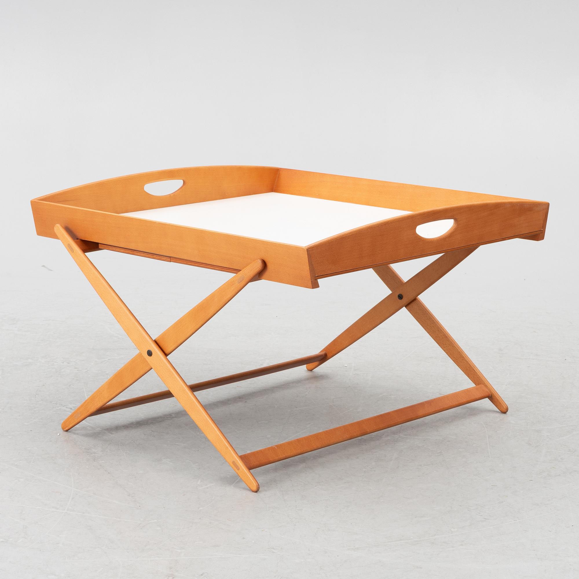 Regissörsstolar, 4 st, samt brickbord, Telami, Italien.