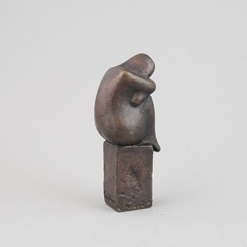 Lisa Larson, sculpture. Signed. Numbered No 262. Bronze, height 14 cm.