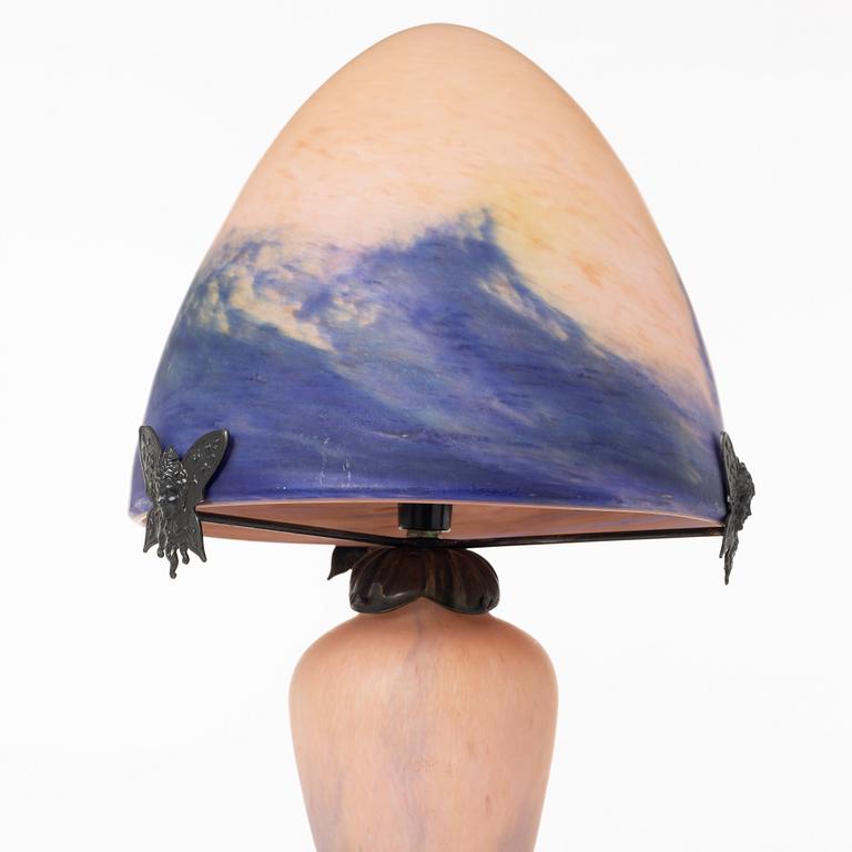 Bordslampa, Art Nouveau-stil, sent 1900-tal.