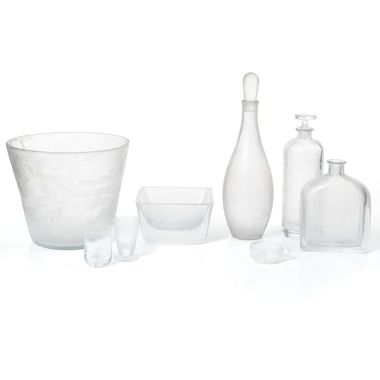 Vicke Lindstrand, servisdelar, 26st, glas, "Iced", Orrefors.