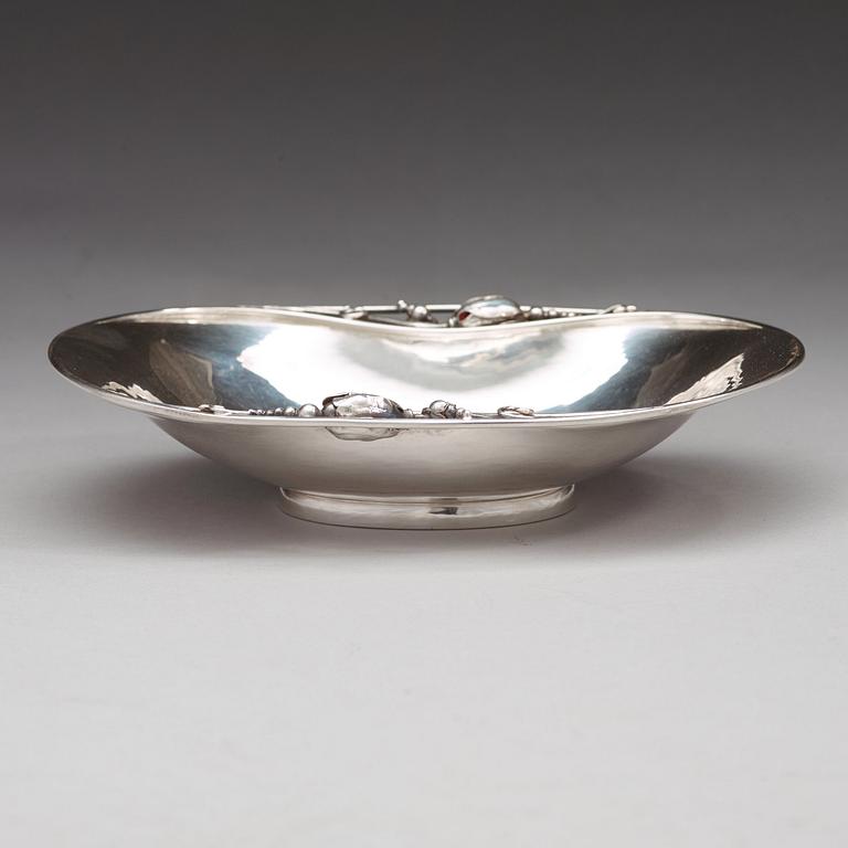 Georg Jensen, A 'Blossom' silver bowl, Copenhagen 1919, design nr 2.