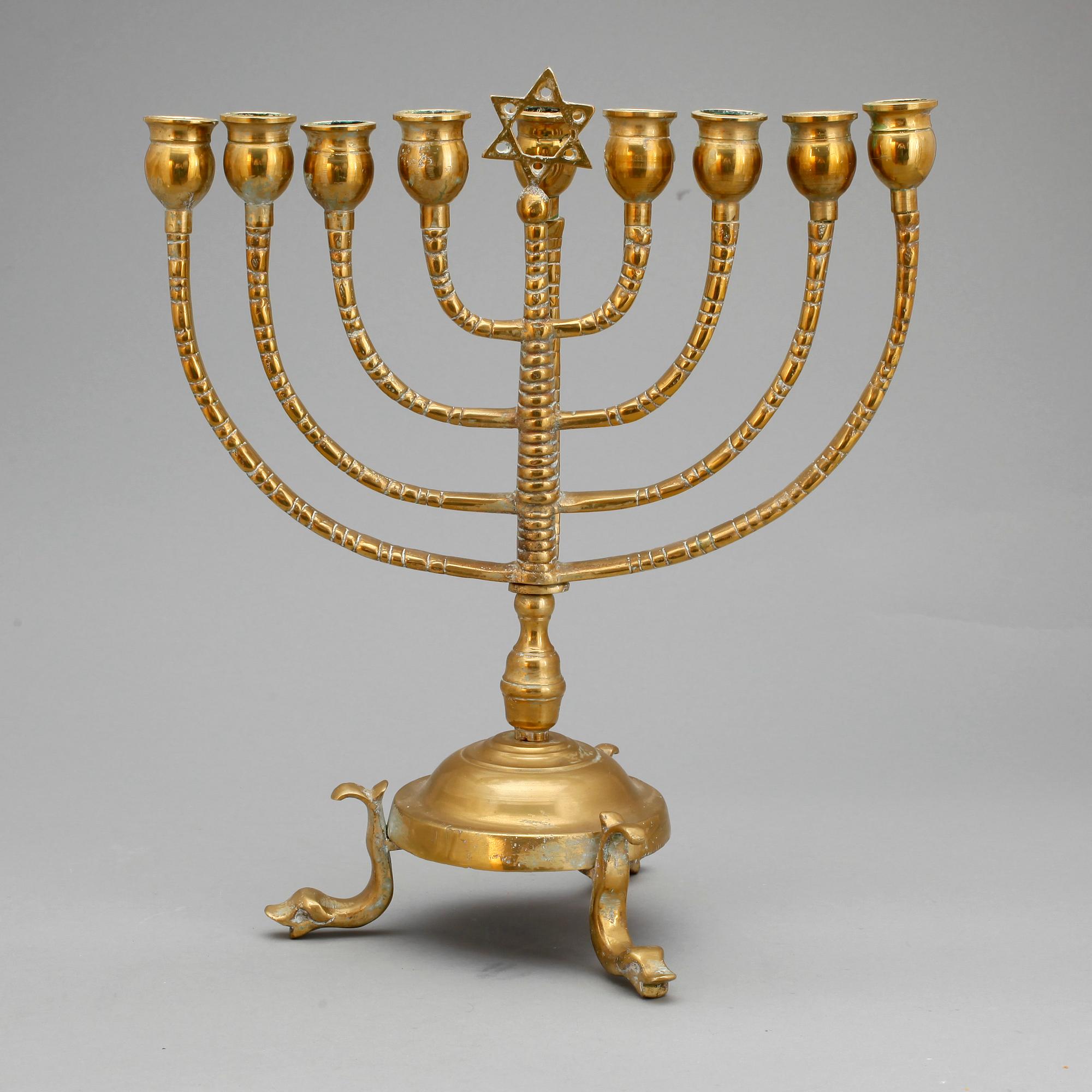 KANDELABER / MENORAH LJUSSTAKE, mässing, judisk, 1900-tal.