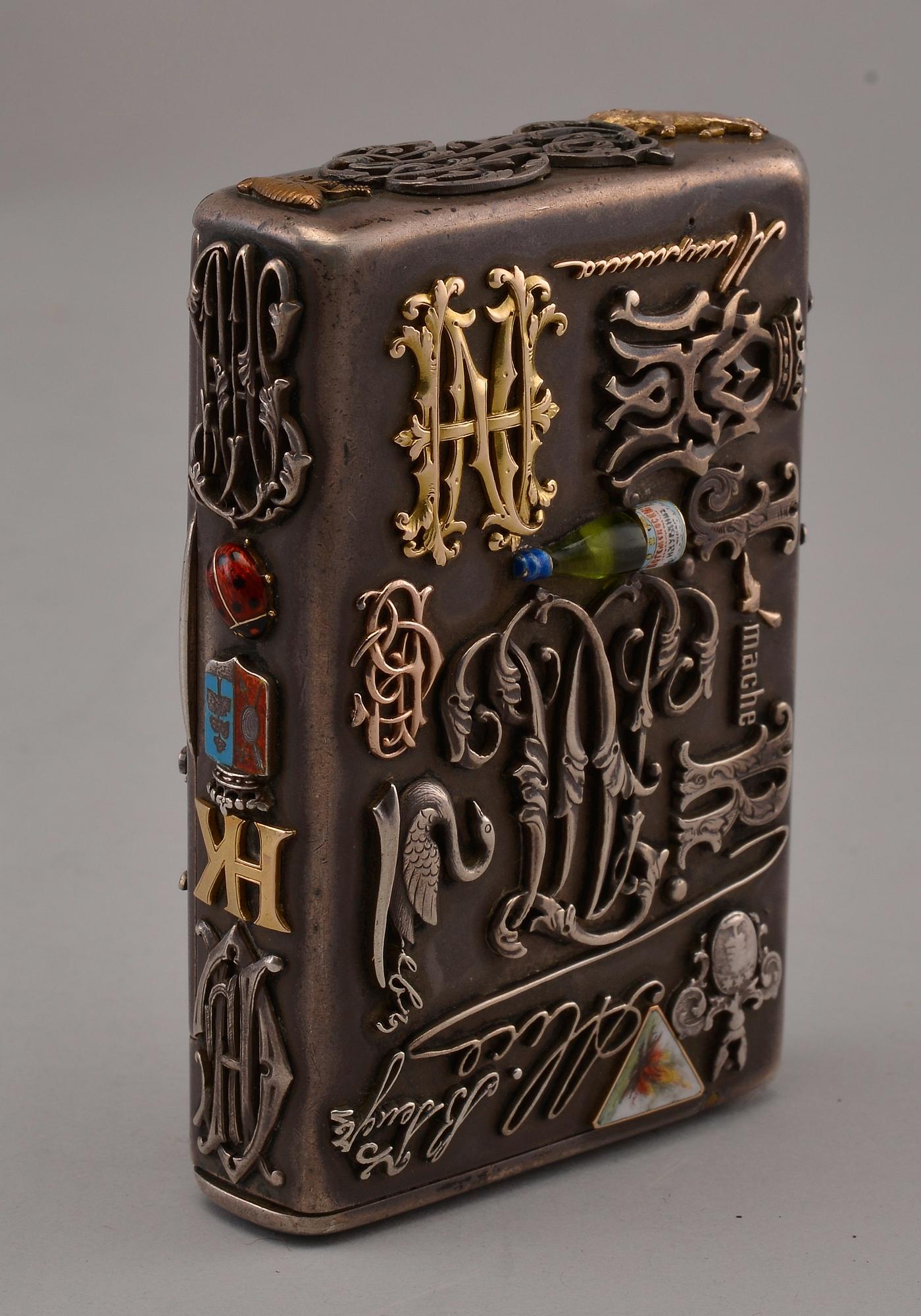CIGARETTETUI, 84 silver. Mihail Isakov, St Petersburg 1879 enligt gravyr.