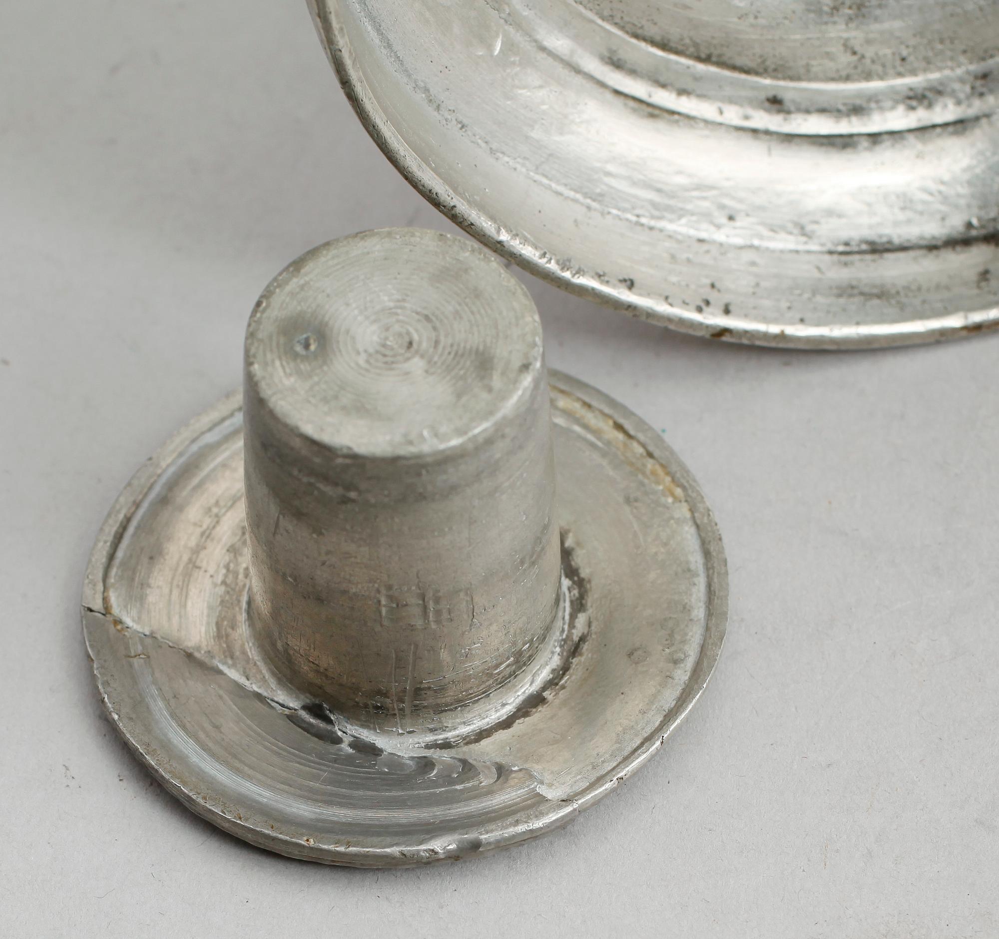 LJUSSTAKAR, 2 st, snarlika, tenn, Adolph Helledaij, Jönköping 1796/1799.