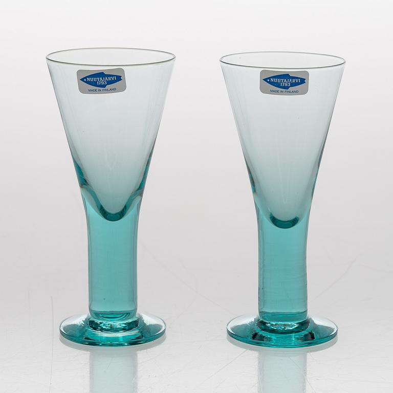 Oiva Toikka, carafe with four schnapps glasses, signed and numbered Oiva Toikka Oy Alko Ab 58/100. Original box.