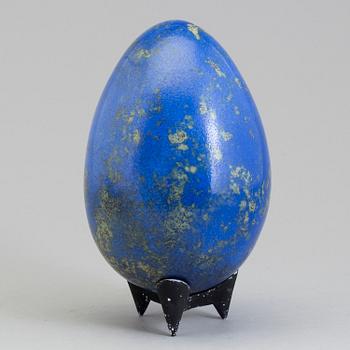 Hans Hedberg, a faience egg, Biot, France.