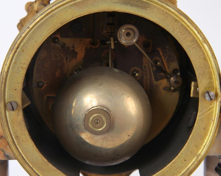 BORDSPENDYL, Louis XV-stil.