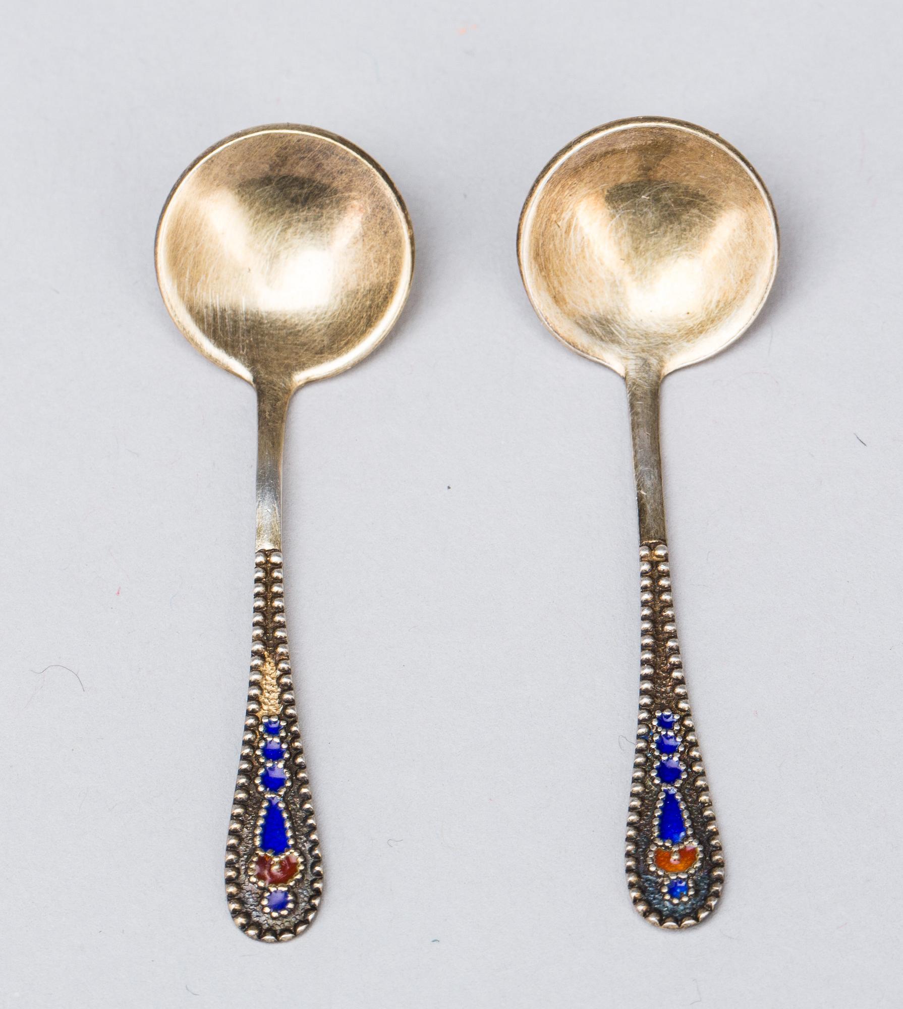 SALTKAR, ett par, silver och glas, Sovjetunionen. 1900-tal.