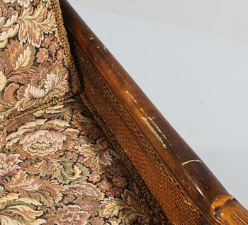 SOFFA, chippendalestil, omkring 1900-talets mitt.