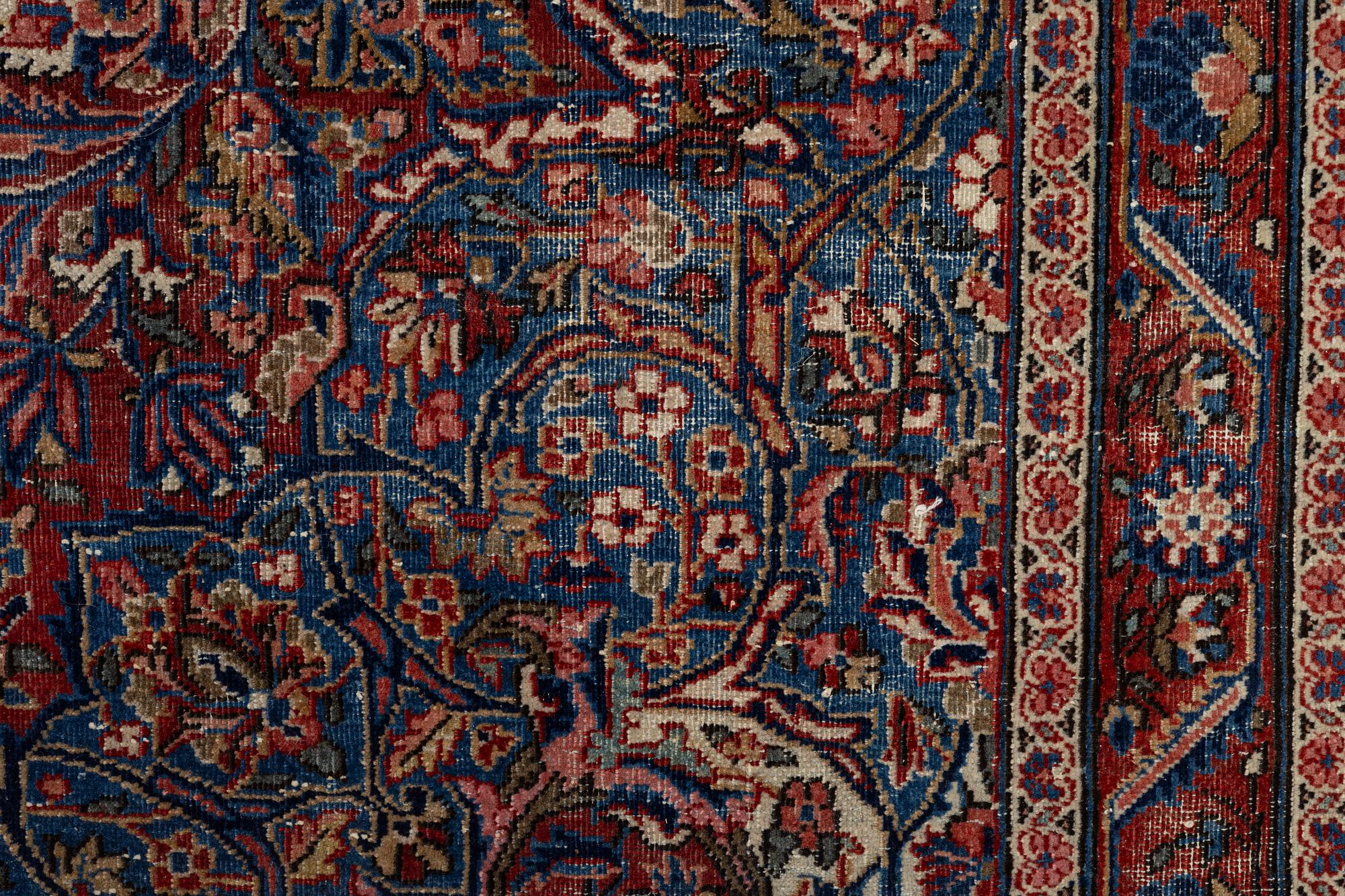 Matta, orientalisk, ca 348 x 256 cm.