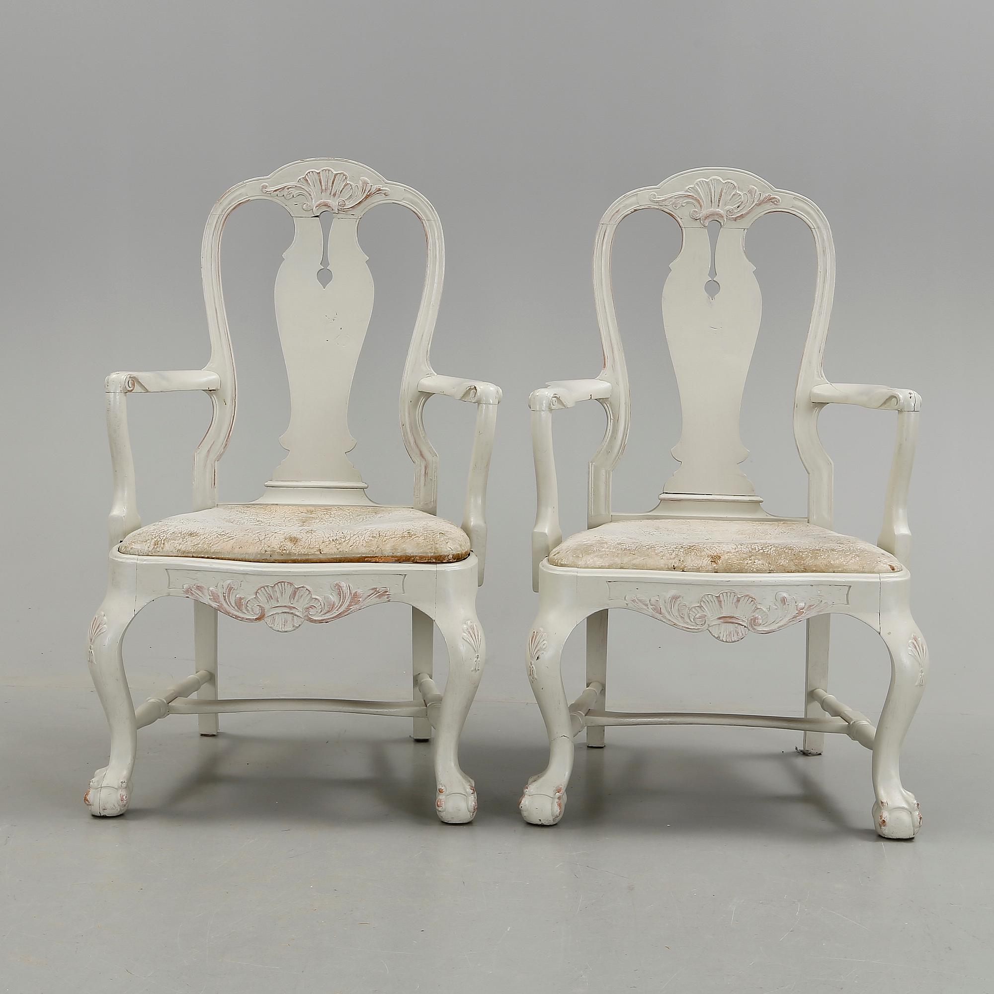 STOLAR, 10 + 2 st, rokokostil, kring sekelskiftet 1800/1900.