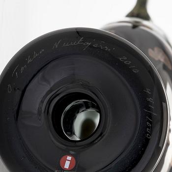 Oiva Toikka, an 'Anniversary Bird', signed O. Toikka Nuutajärvi 2010 481/1000.