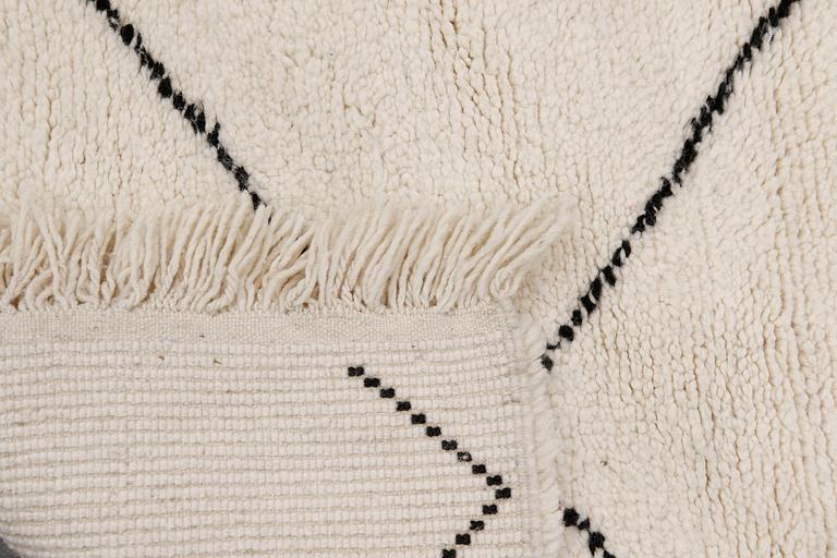 A runner, Morocco, ca 300 x 88 cm.