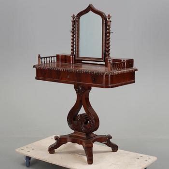 TOILETTEBORD, senempire, 1800-talets mitt.