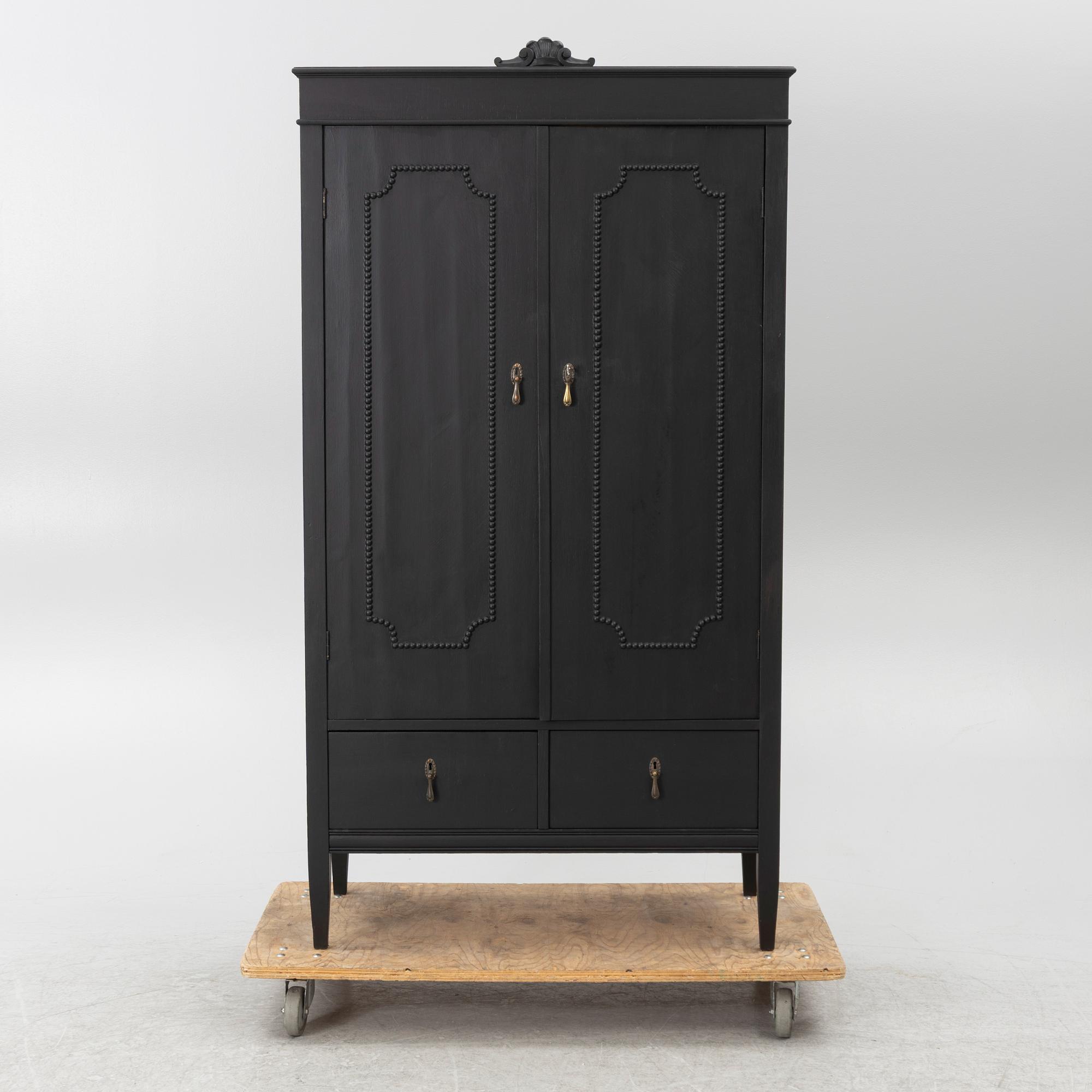 A wardrobe, 20th century.
