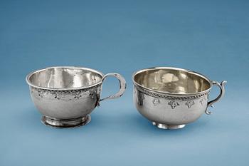 471. VODKA CUPS, 2 pcs, silver, Sweden 1700 s. Weight 77 g.