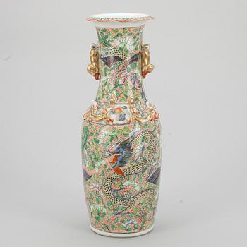 VAS, porslin, Kina 1800-tal.