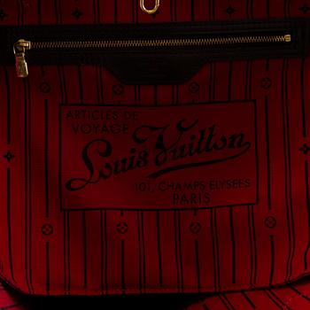 LOUIS VUITTON Neverfull MM Damier Bag.