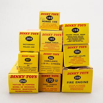 BILAR 10 st Dinky Toys 1950/60-tal.