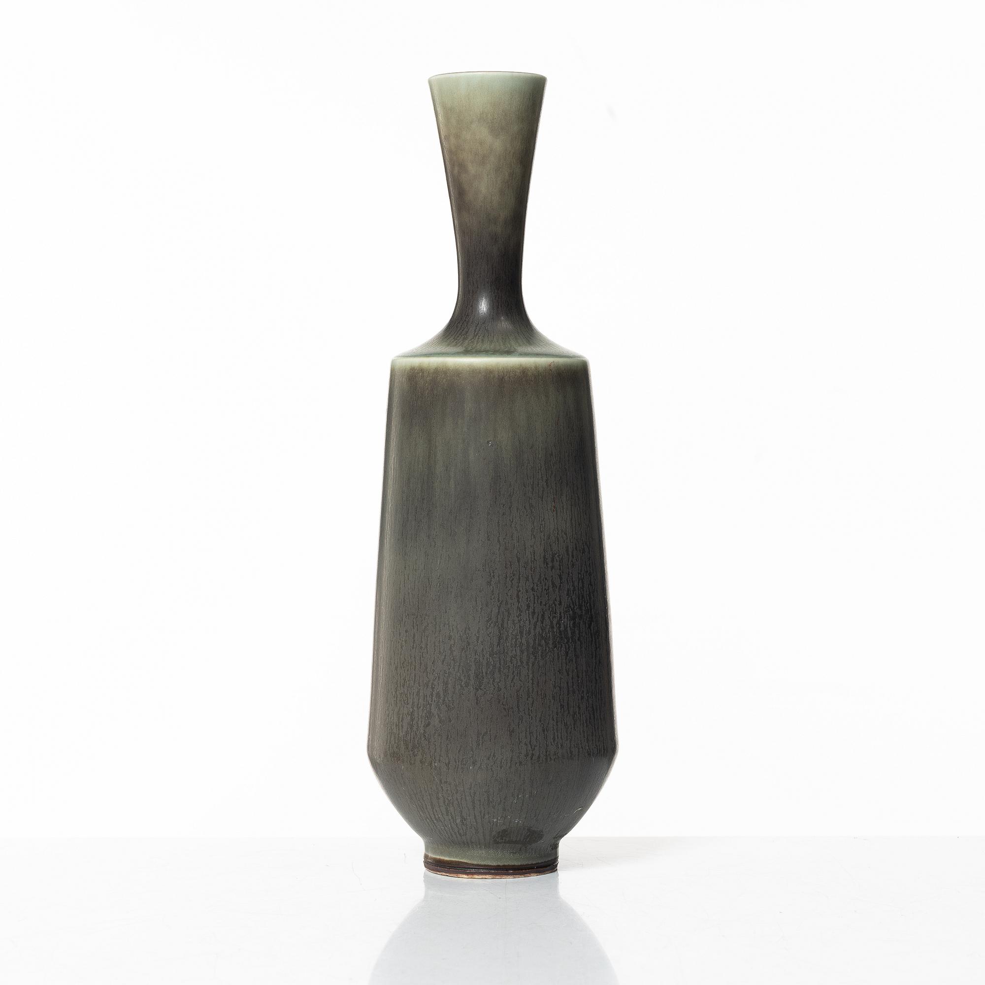 Berndt Friberg, vase, Gustavsberg Studio, 1969.