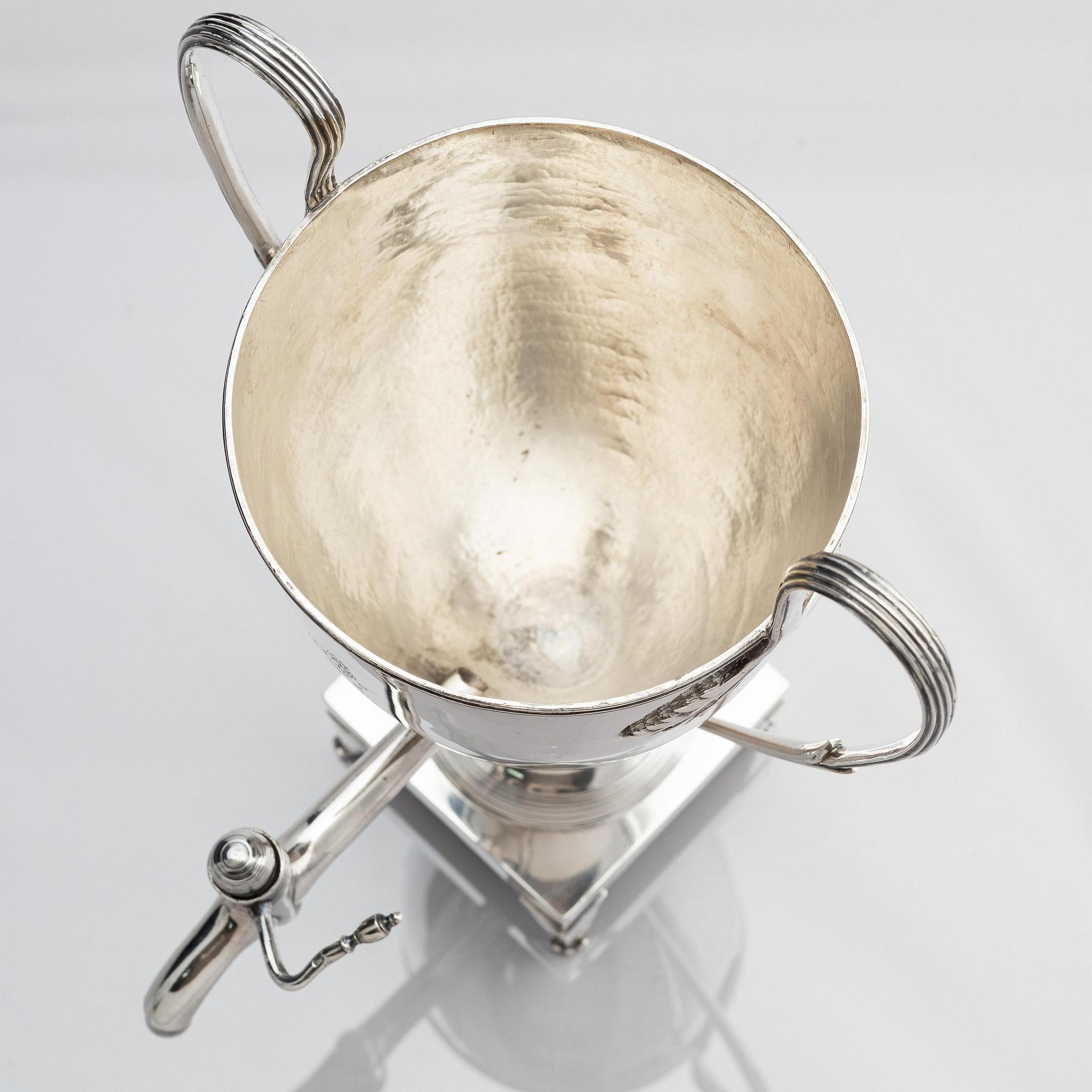 Tekök, silver, London 1788.