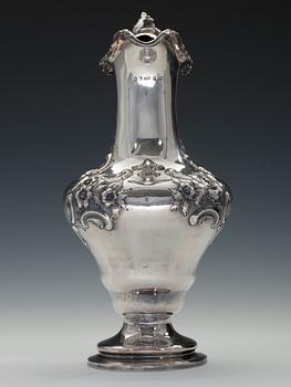VIINIKANNU, sterling hopeaa. Edinburgh 1843. Korkeus 33 cm. Paino 916 g.