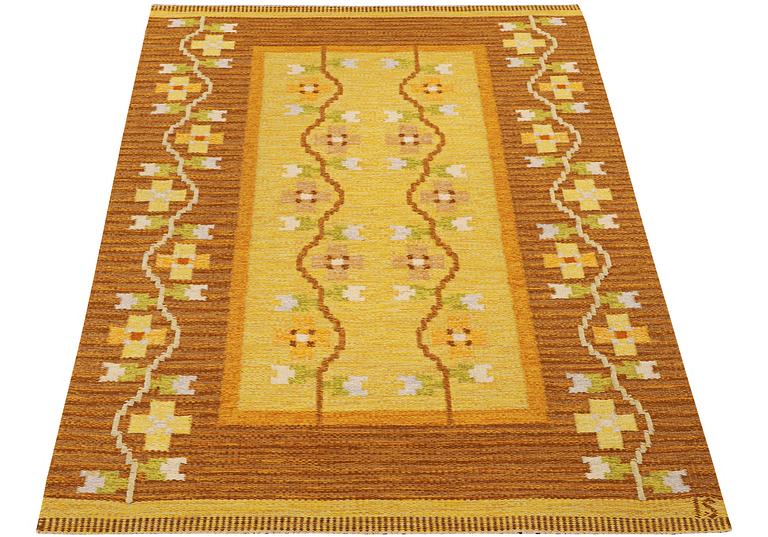 Ingegerd Silow, matta, rölakan, signerad IS, ca. 206 x 139 cm.