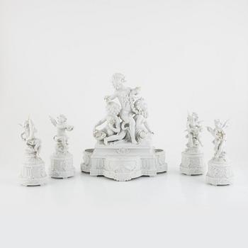 Table decorations, 5 pieces, porcelain, Naples and Naples-like mark, 20th century.