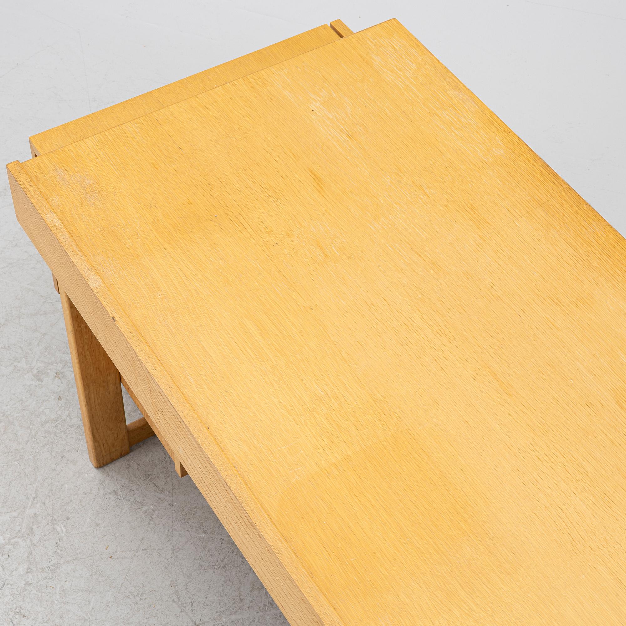 Olavi Hänninen, skrivbord, "Paletti", HMN Huonekalu Mikko Nupponen, Lahtis, Finland, 1960-tal.