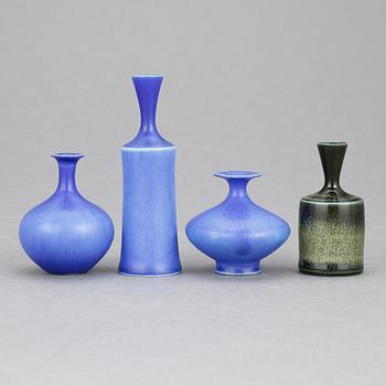 MINIATYRVASER 4 st. Stengods. Sven Wejsfelt, Gustavsberg studio. Unikat.