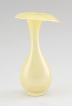 VAS, glas, "hat brim", Ingeborg Lundin, Orrefors.