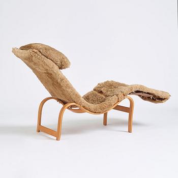 Bruno Mathsson, a birch and beech 'Liggstol nr 36' lounge chair, Firma Karl Mathsson Värnamo Sweden 1940.