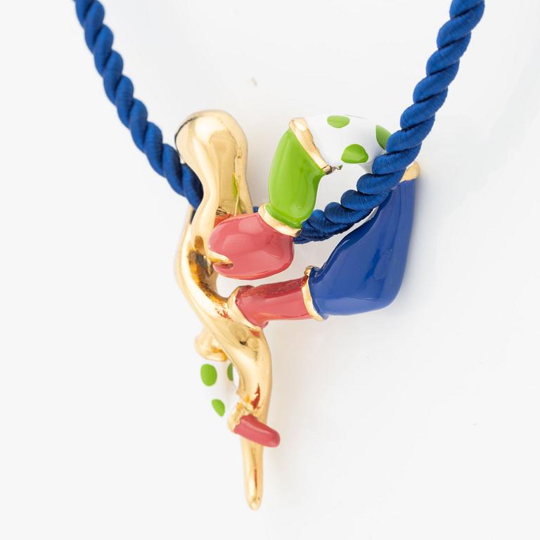 Niki de Saint Phalle pendant in yellow metal with enamel "Dance of the Snakes".