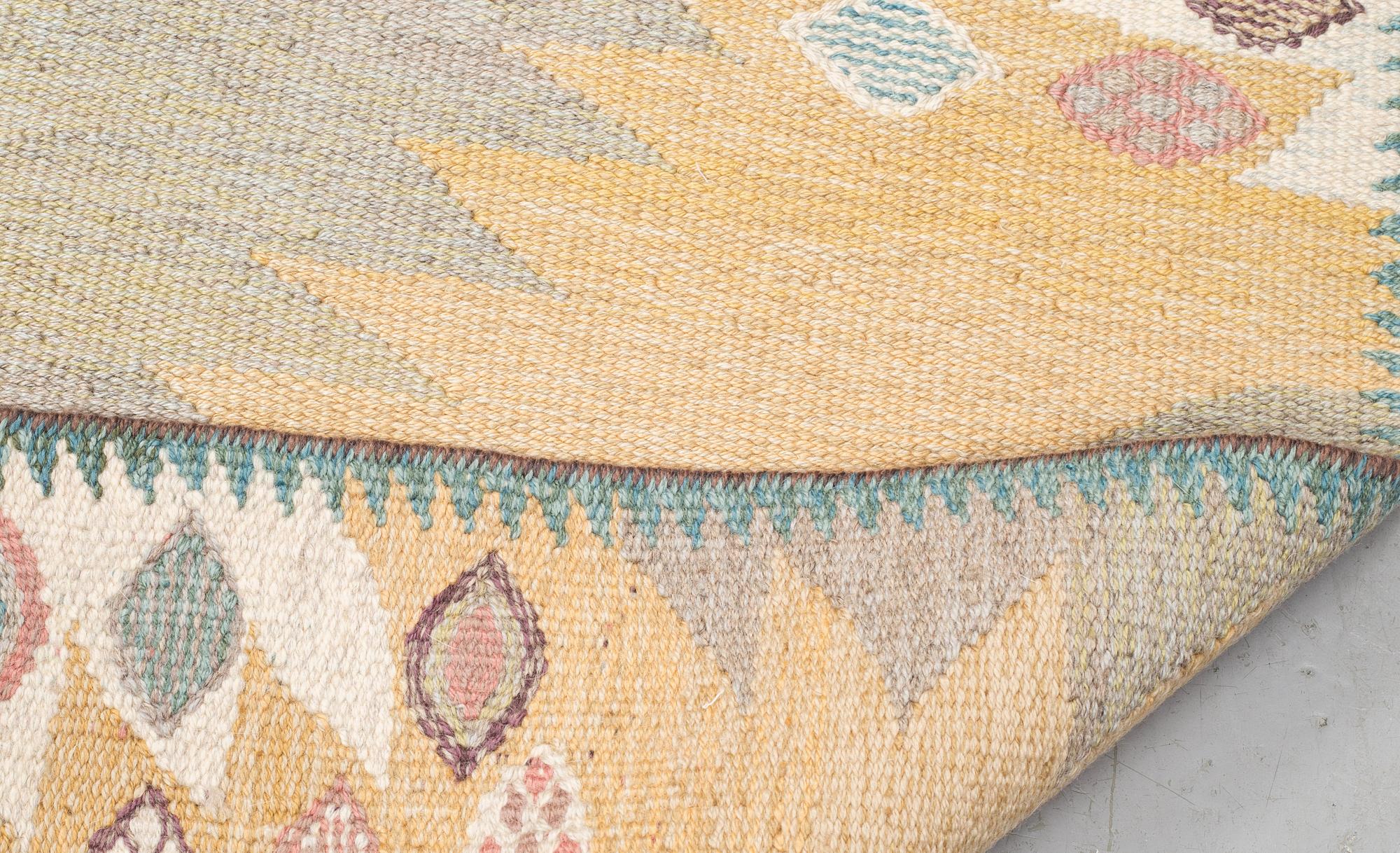 Barbro Nilsson, matto, "Tånga ljus", flat weave, ca 226,5 x 163-164 cm, signed AB MMF BN.
