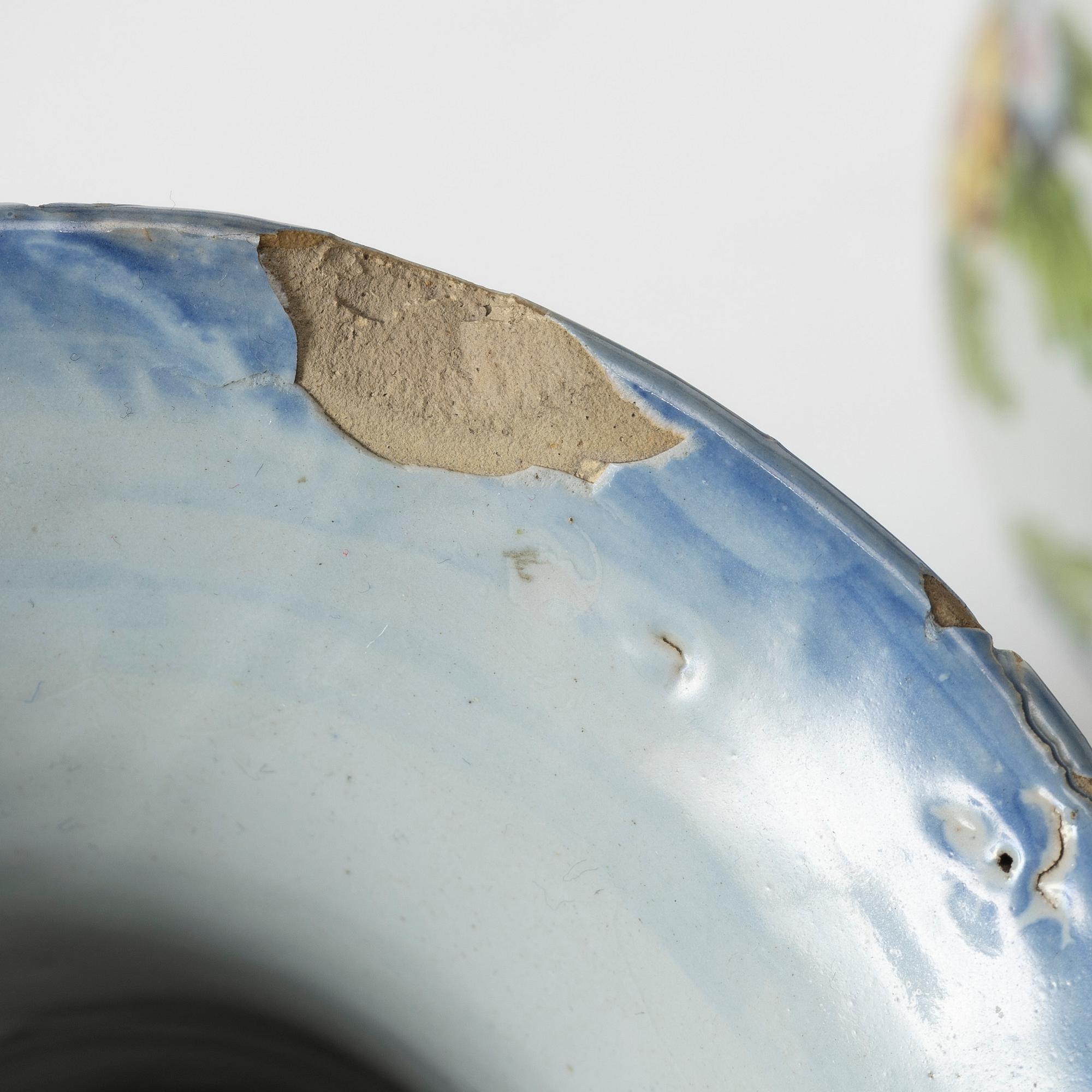 A pair of faience vases, Holland/France, 19th-20th century.