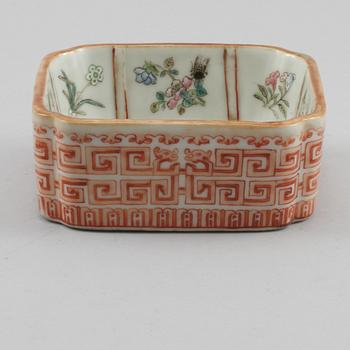 SKÅL, porslin, Kina, 1800/1900-tal.
