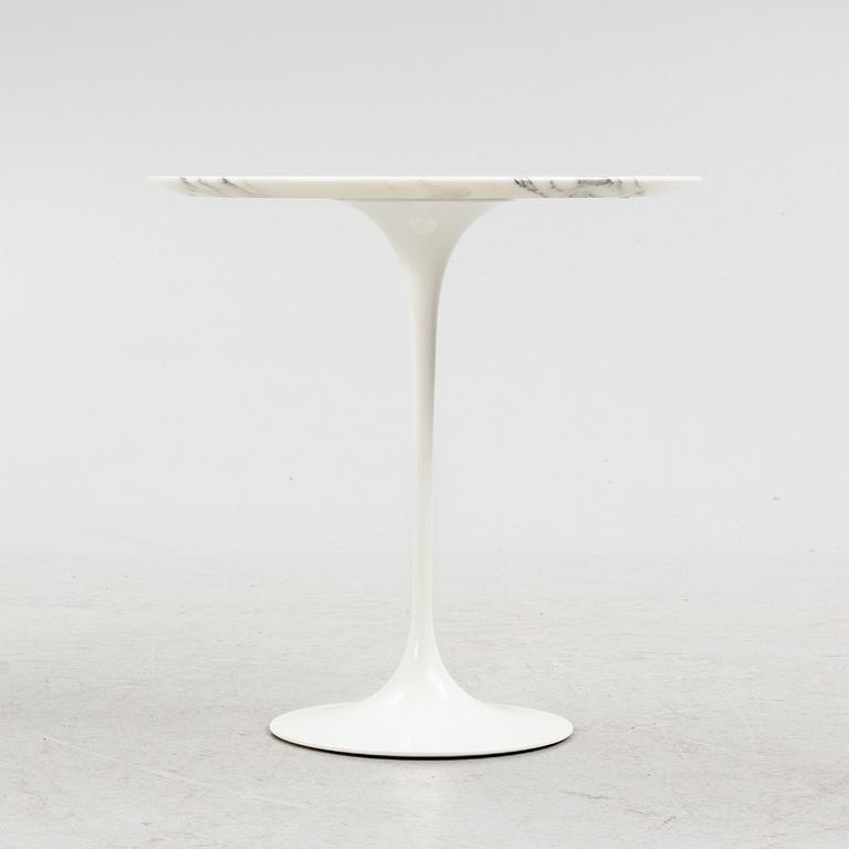 Eero Saarinen, a "Sulip" side table, Knoll Studio.