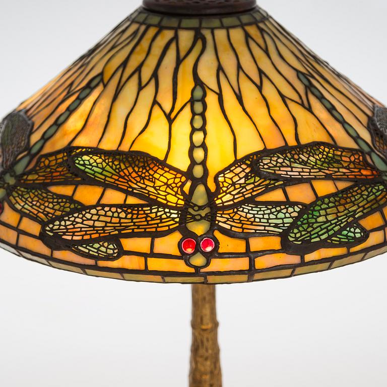 Tiffany Studios, a 'Dragonfly and Pony base' table lamp, New York around 1900.