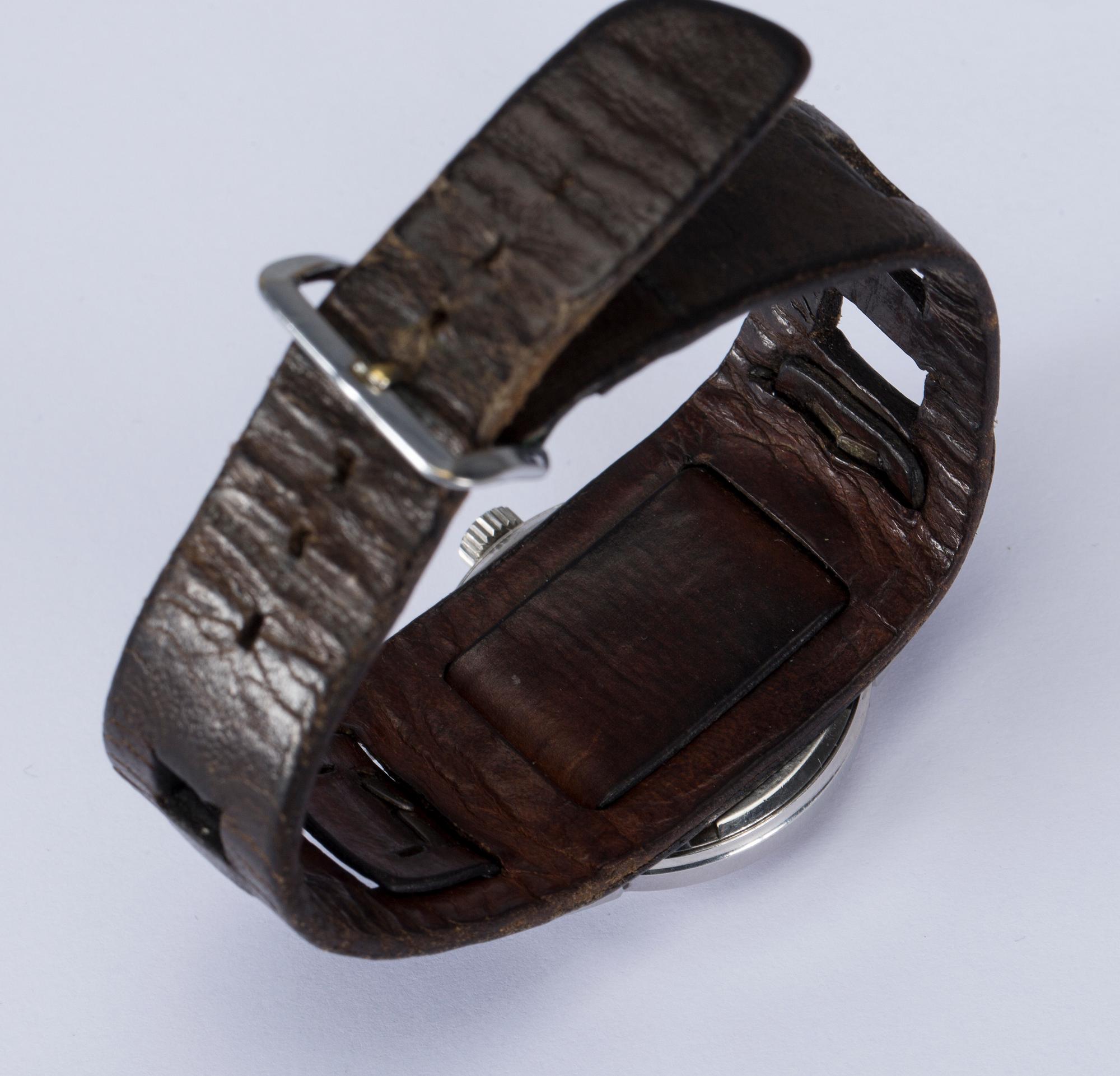 HERRARMBANDSUR, Omega Seamaster 600.