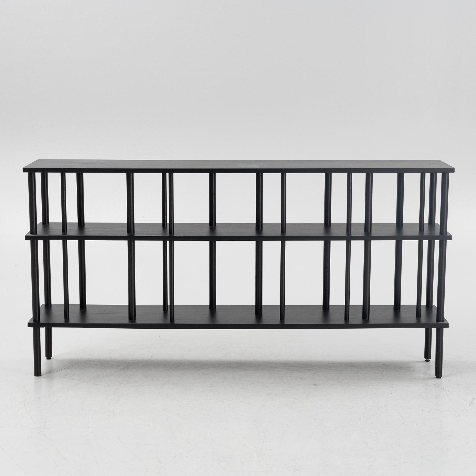 A console table, Henn& Hart, 21st century.