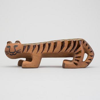 A stoneware tiger sculpture by Lisa Larson, Gustavsberg.