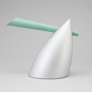PHILIPPE STARCK, "Hot Bertaa" vattenkokare. Bok från Taschen Verlag medföljer.