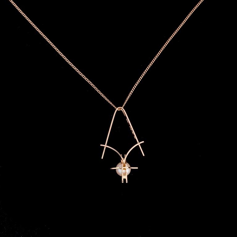 HALSSMYCKE, 14K guld, pärla. Vikt ca 5,7 g.