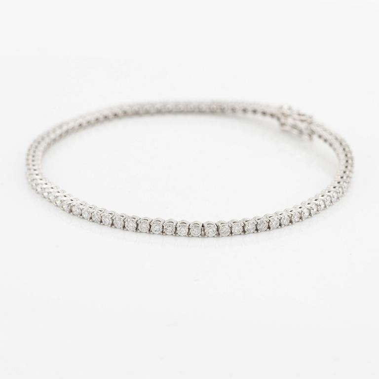 Tennis bracelet, 18K white gold with brilliant-cut diamonds.